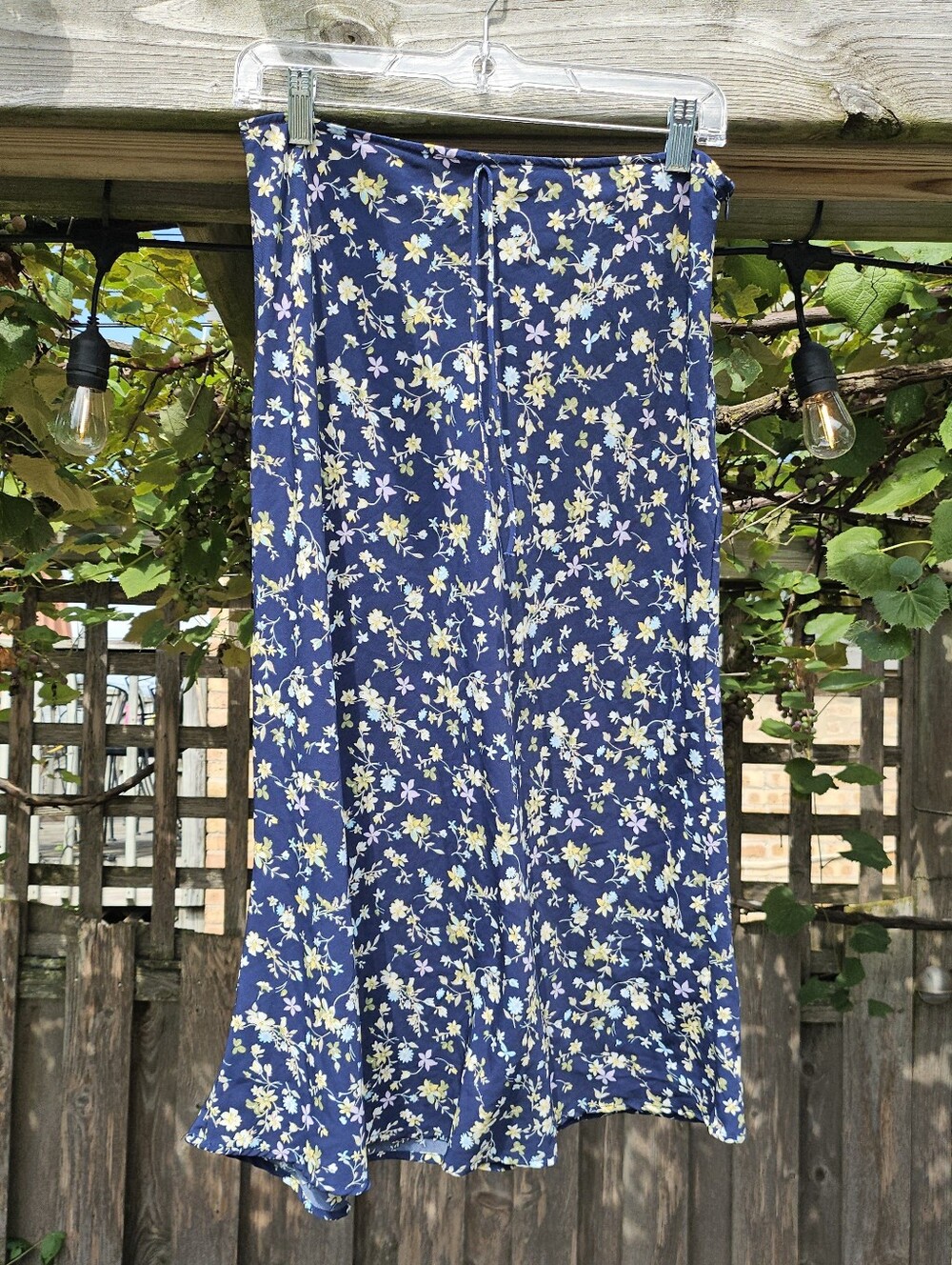 Blue Floral Lined Midi Skirt Size Medium